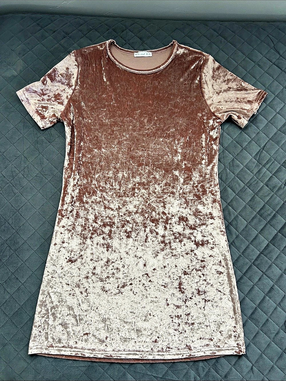 R Vivimos Women's Short Sleeve Crushed Velvet Mini Dress Medium